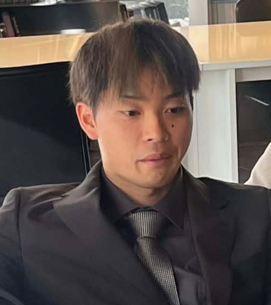 西岡　優希