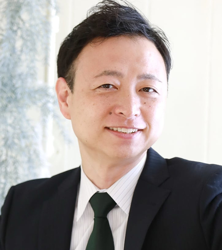 松倉　健治