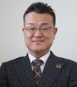 望月　雅幸